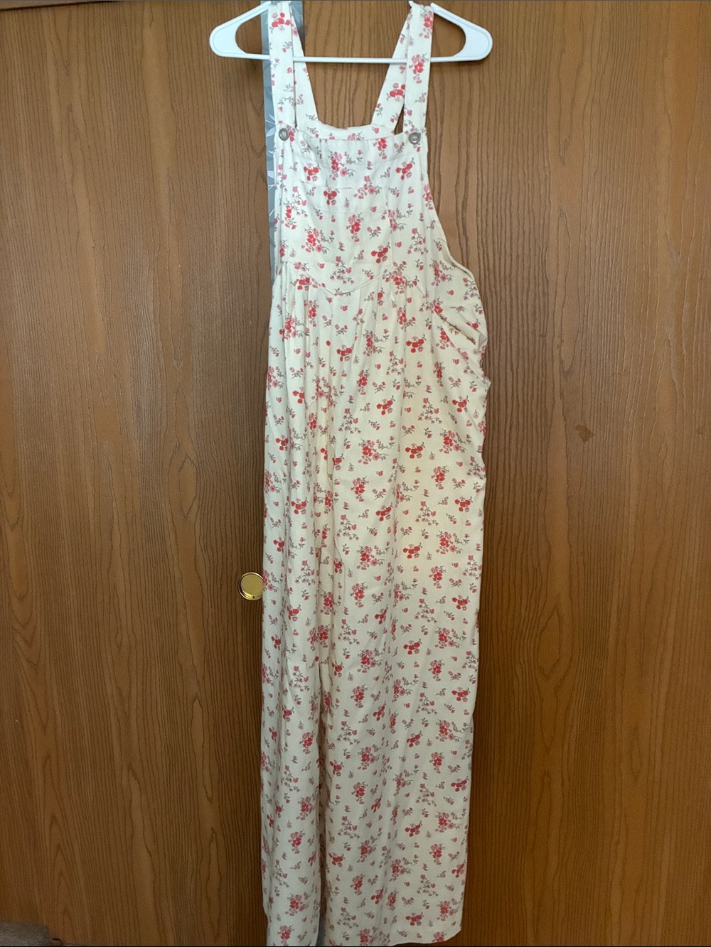 BIBI women’s Cream Floral One-Piece Overalls